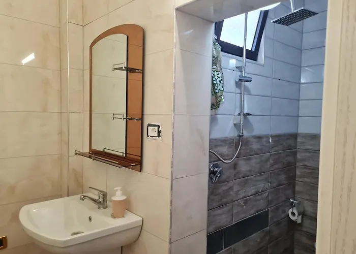 Gersina Apartmanhotel Golem