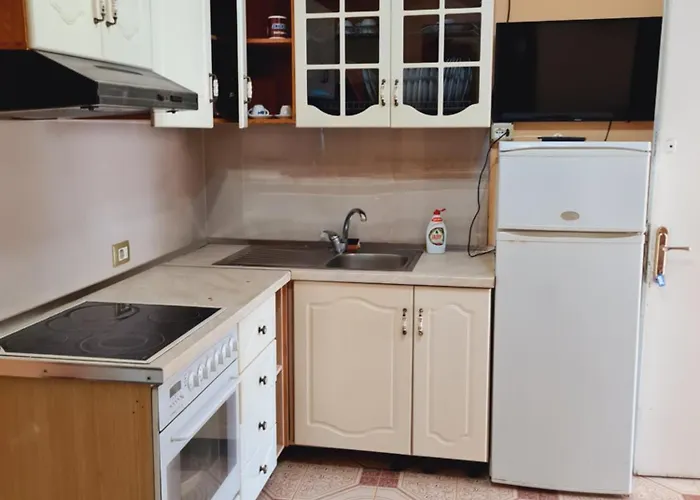 Gersina Apartmanhotel Golem